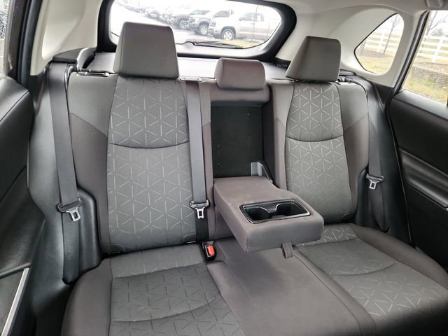Used 2021 Toyota RAV4 XLE w/ Convenience Package image 31