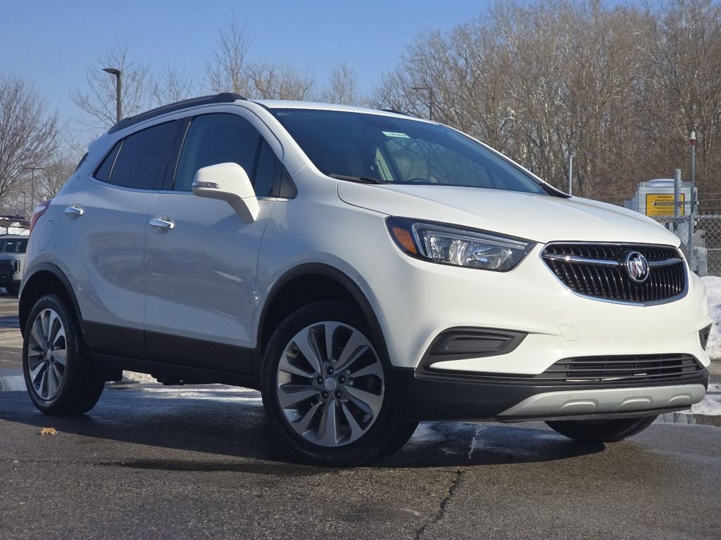 Used 2018 Buick Encore Preferred image 1