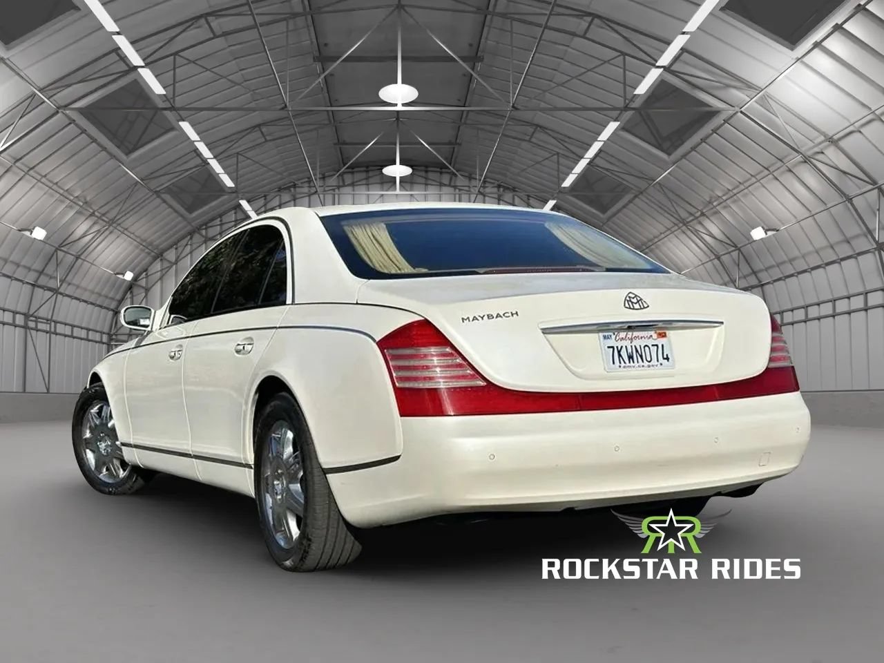 Used 2006 Maybach 57 RWD image 10