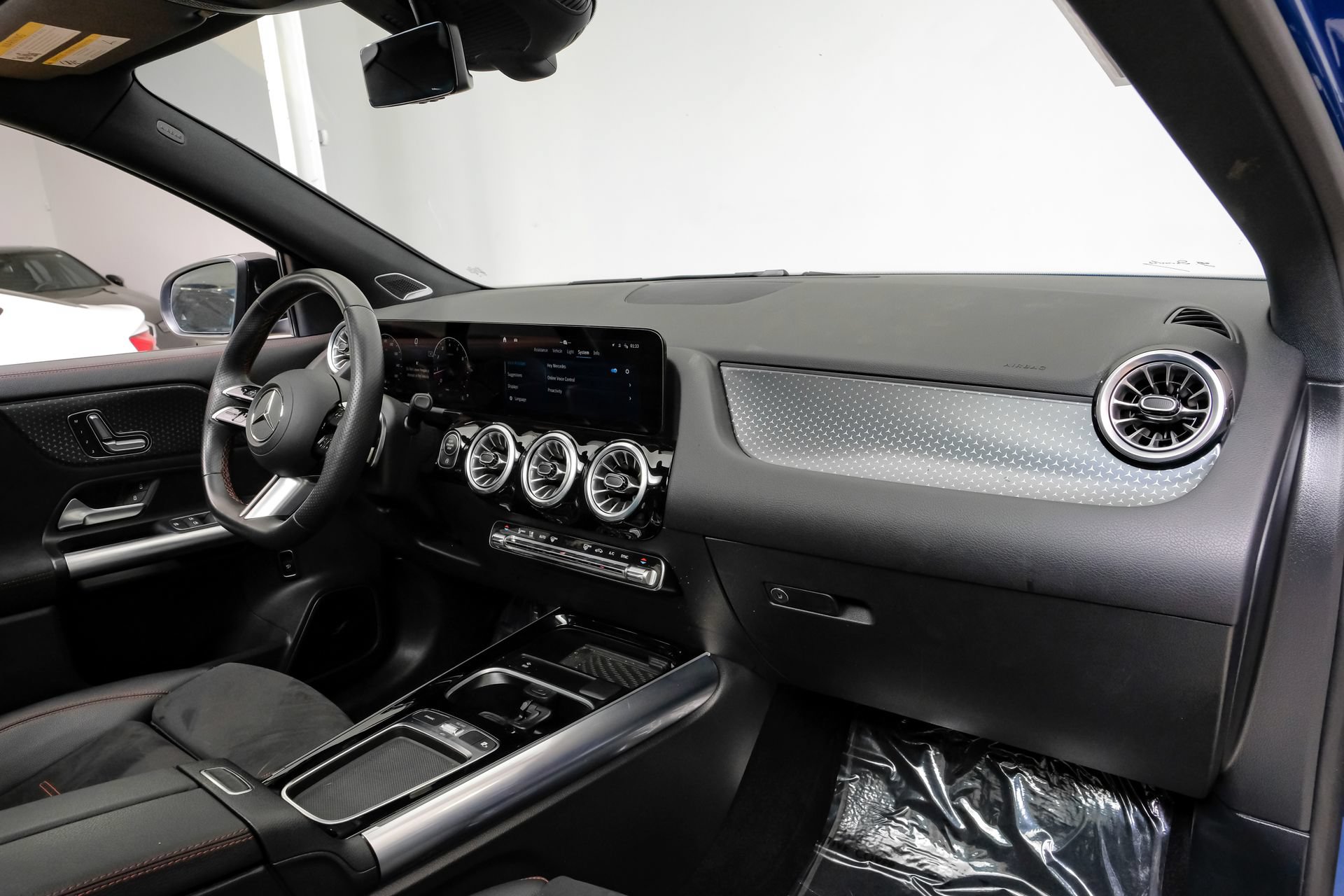 Used 2024 Mercedes-Benz GLA 250 image 17
