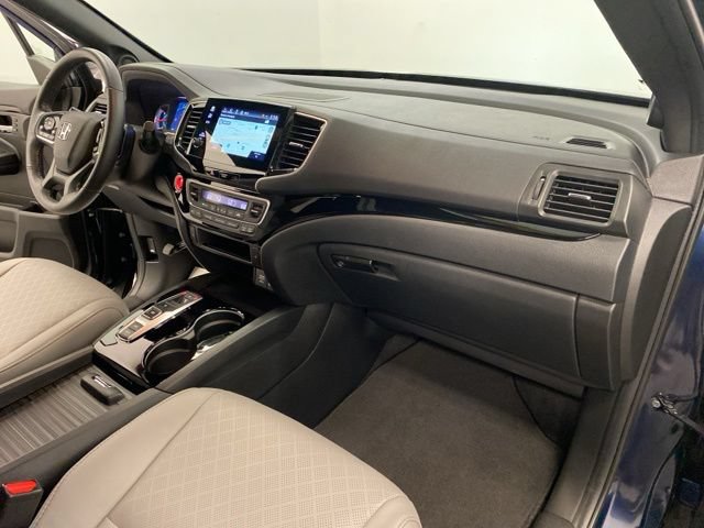Used 2021 Honda Passport Touring image 32