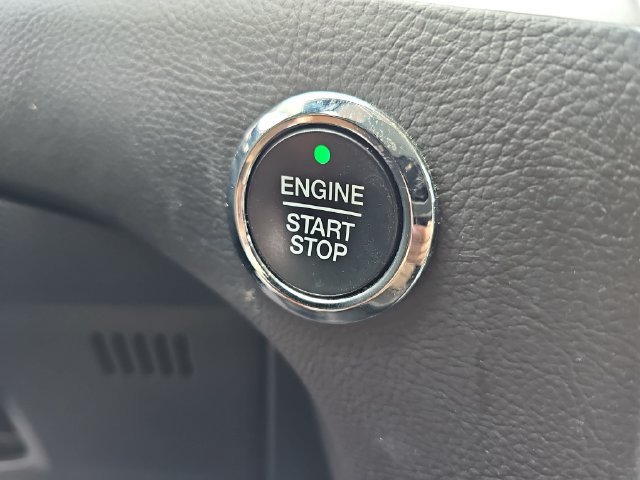 Used 2024 Ford Edge SEL AWD/4WD image 30