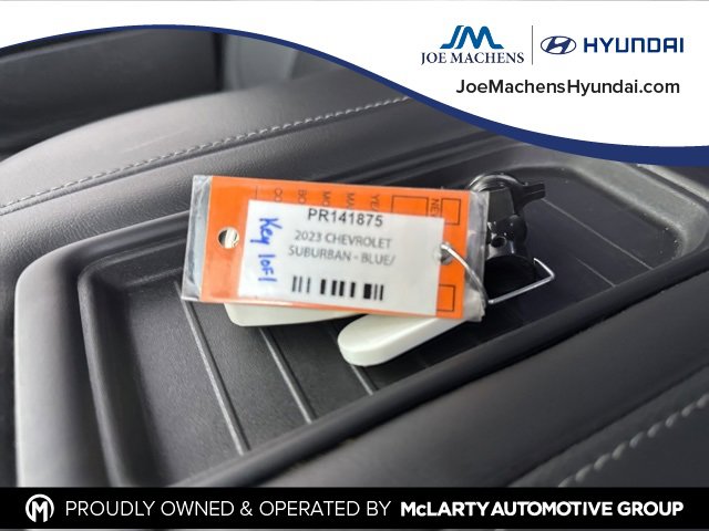 Used 2023 Chevrolet Suburban LT w/ LT Signature Plus Package image 33