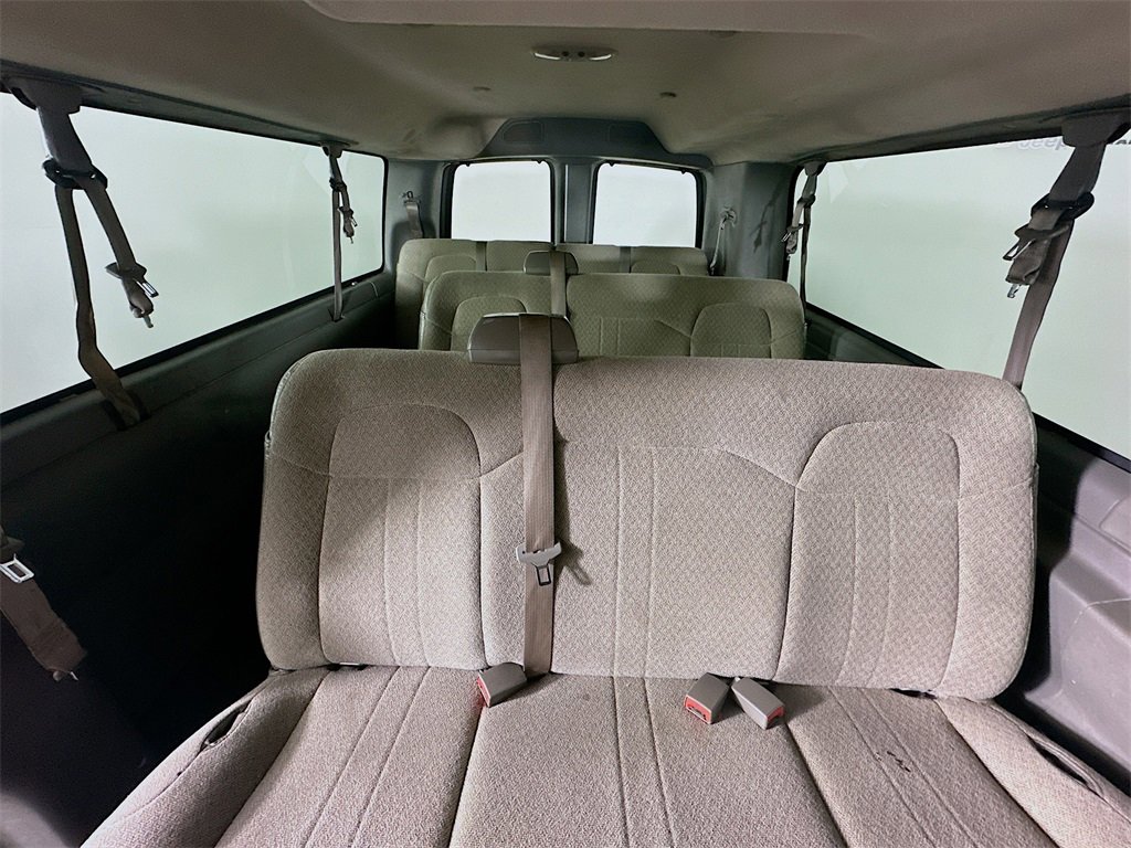 Used 2022 Chevrolet Express 3500 LS image 13