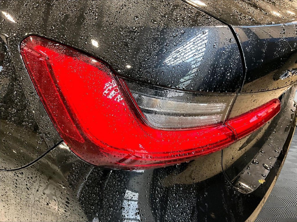 Used 2019 BMW 330i xDrive Sedan w/ Convenience Package AWD/4WD image 34