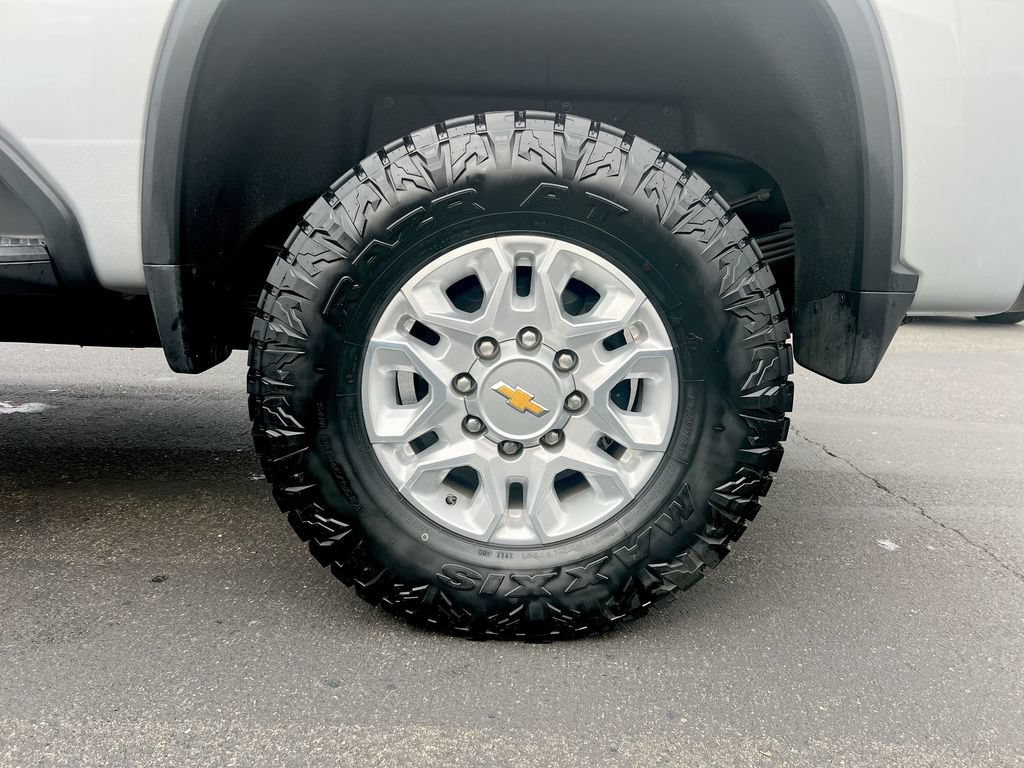 Used 2021 Chevrolet Silverado 3500 LTZ w/ LTZ Convenience Package AWD/4WD image 26