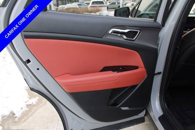 Used 2025 Kia Sportage SX image 26