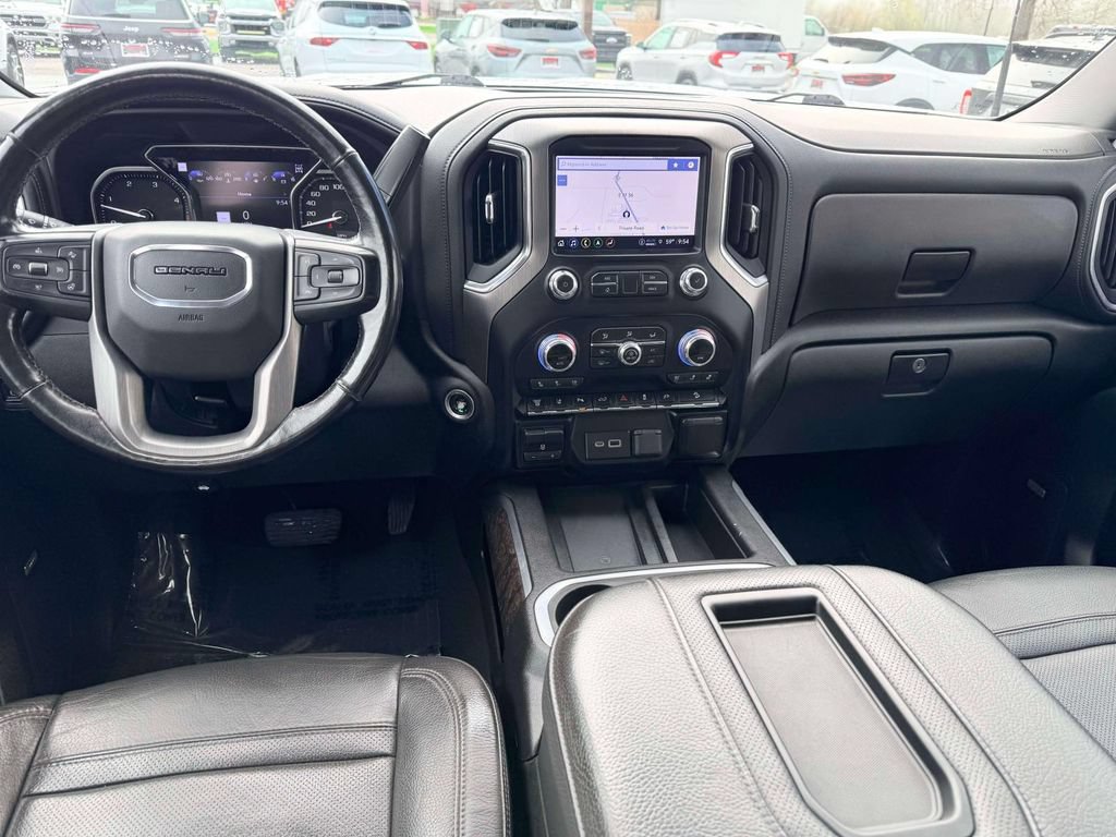 Used 2022 GMC Sierra 2500 Denali AWD/4WD image 3