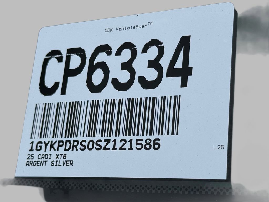 Used 2025 Cadillac XT6 Premium Luxury image 35