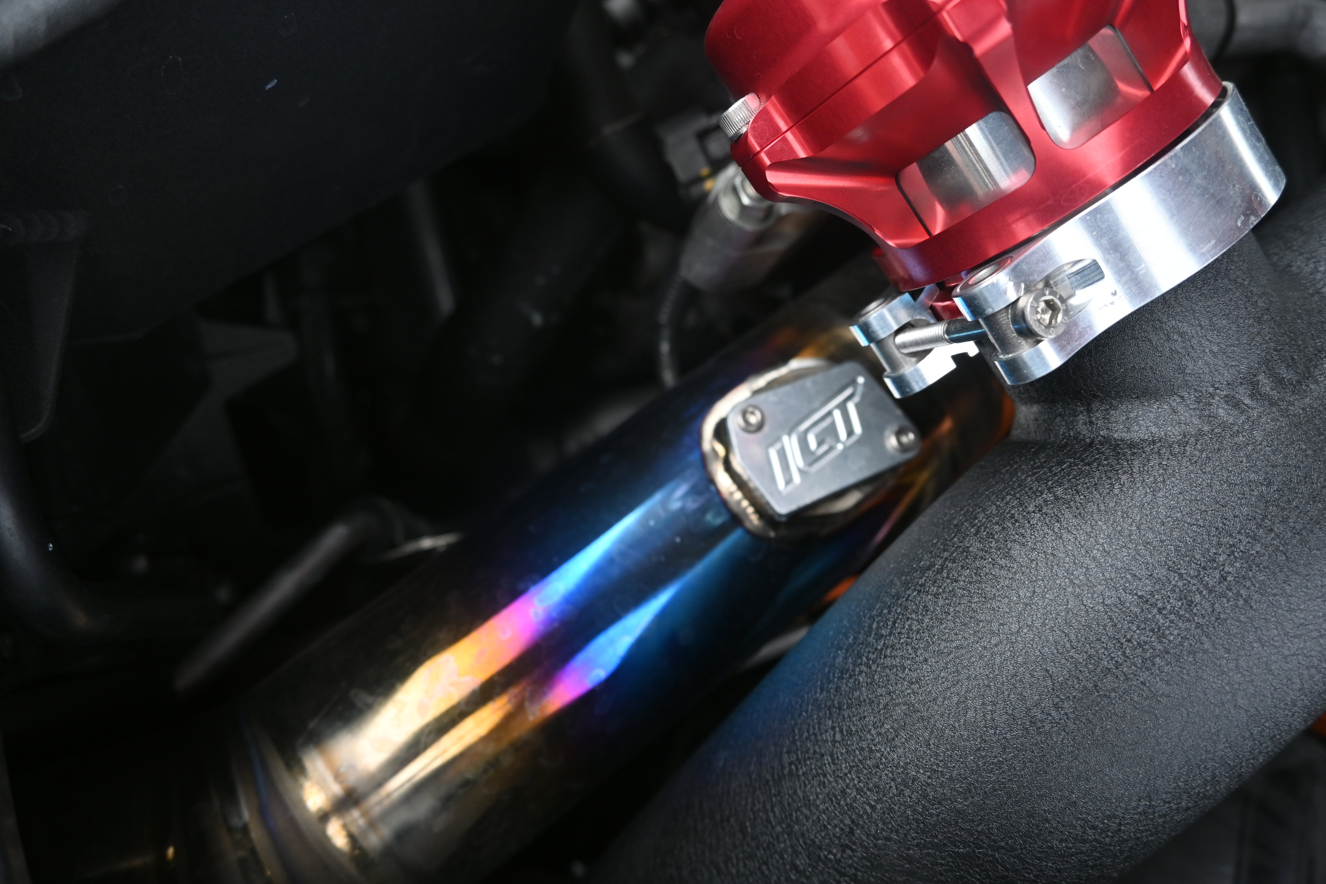 Used 2017 Nissan GT-R Premium AWD/4WD image 73