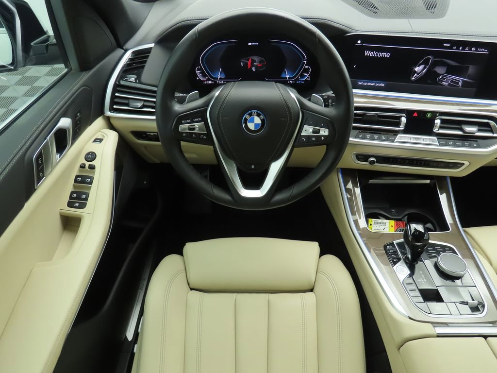 Used 2022 BMW X5 xDrive45e w/ Climate Comfort Package image 10