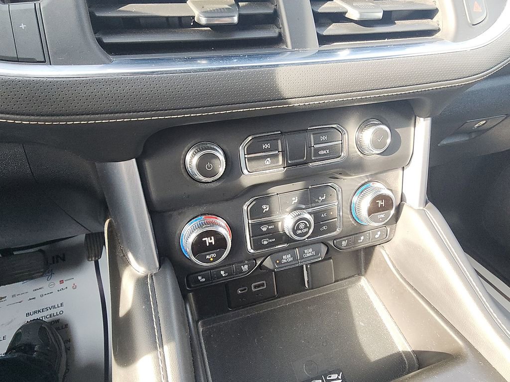 Used 2022 GMC Yukon SLT w/ SLT Luxury Package image 19