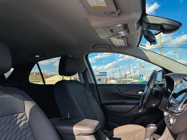 Used 2020 Chevrolet Equinox LT image 24