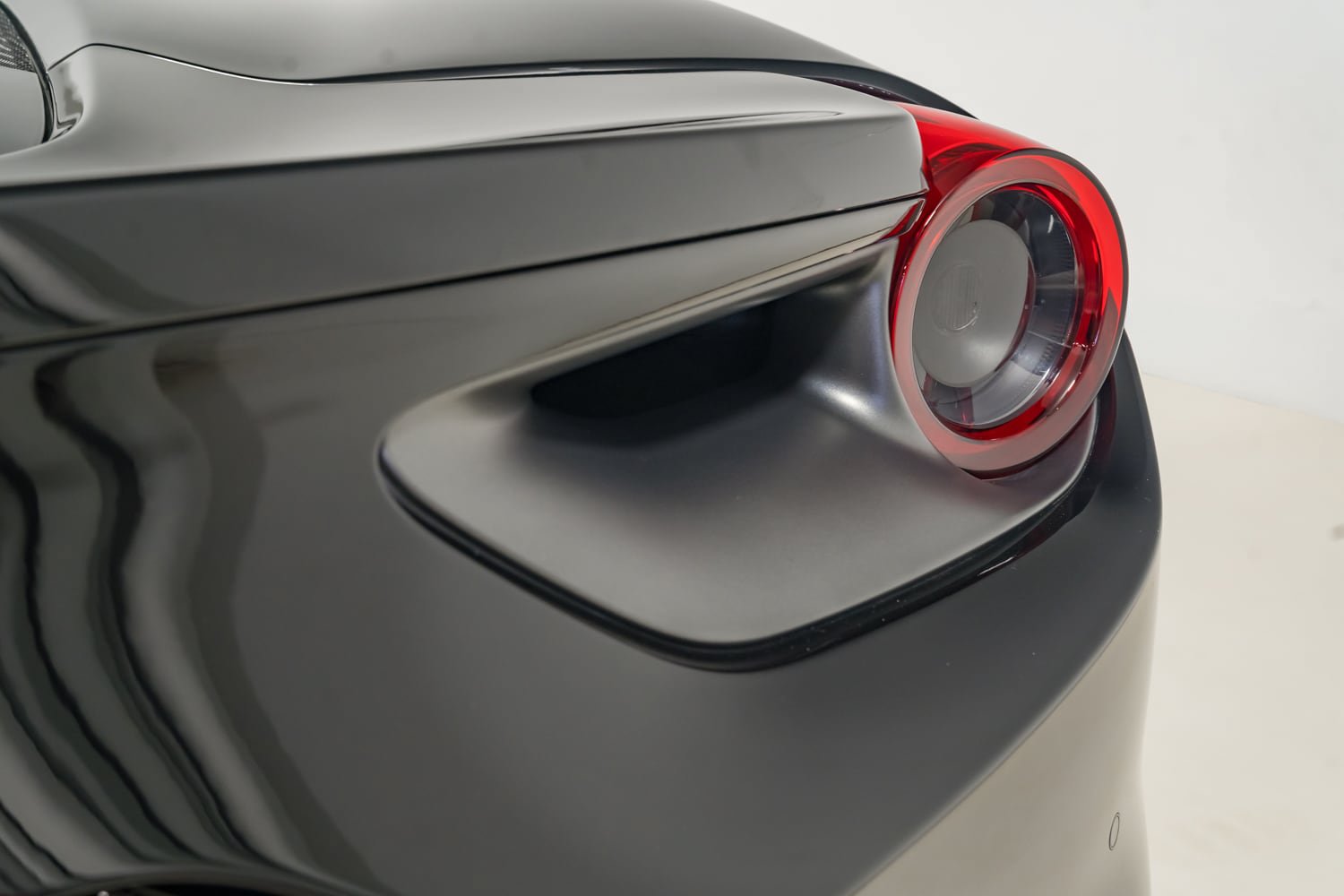 Certified 2018 Ferrari 488 Spider RWD image 55