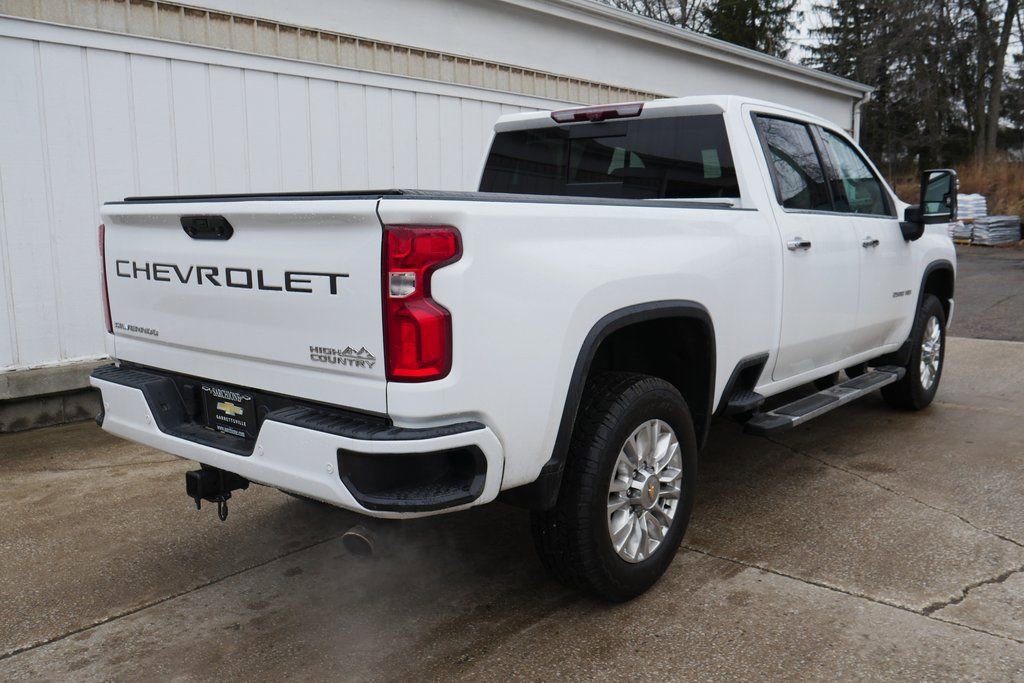 Used 2023 Chevrolet Silverado 2500 High Country w/ Technology Package image 7