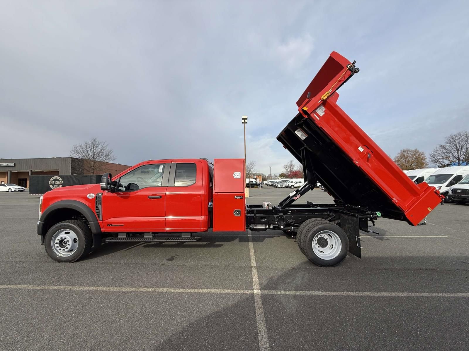 New 2026 Ford F550 4x4 Supercab Super Duty image 6