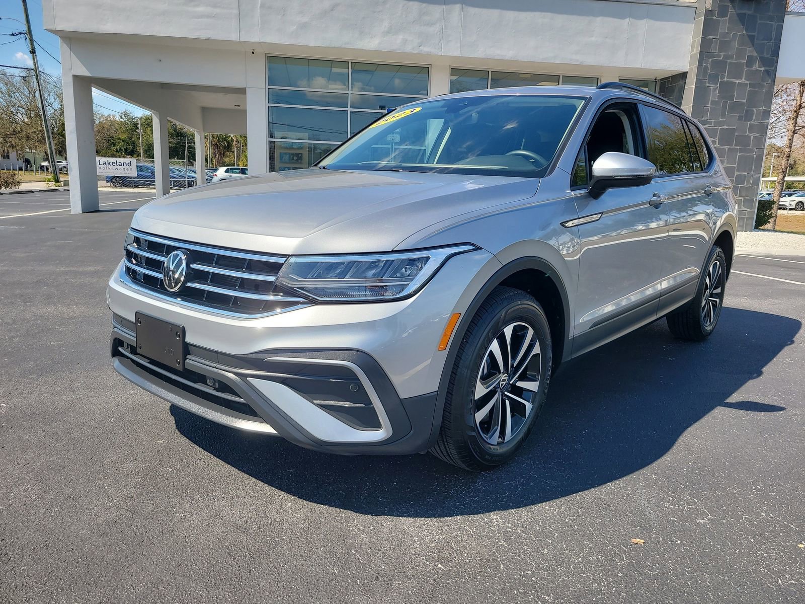 Used 2023 Volkswagen Tiguan S w/ IQ.Drive Package image 4