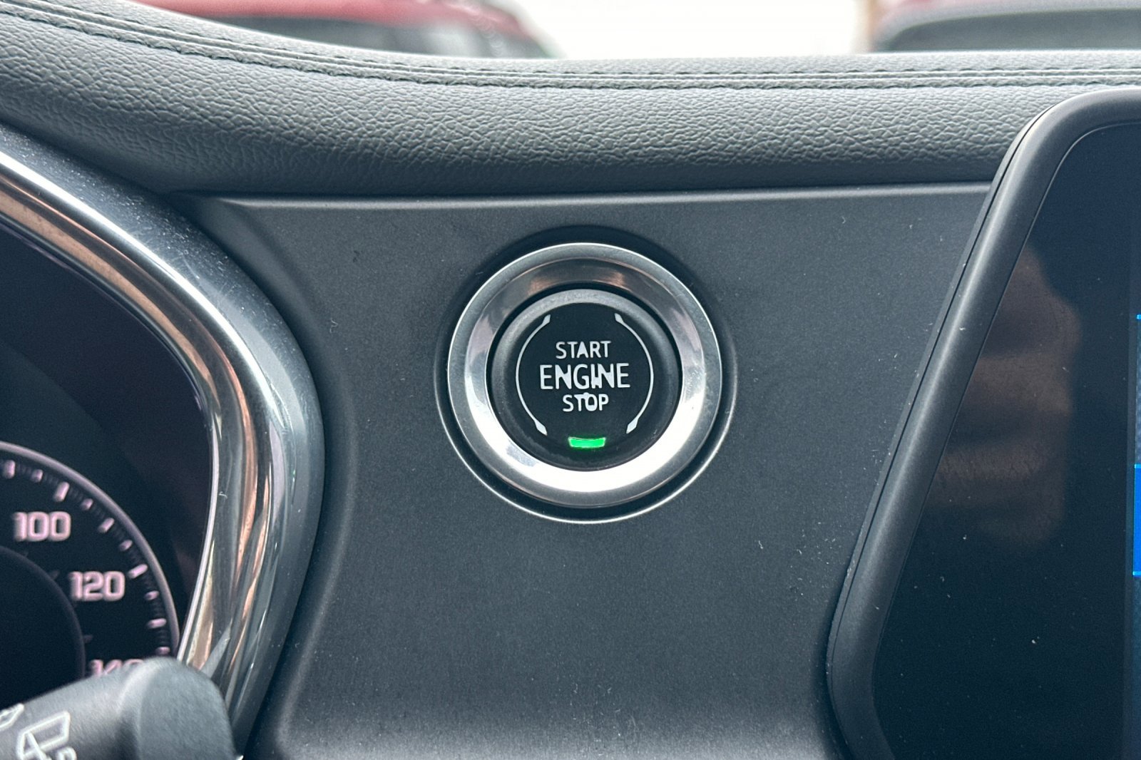 Used 2020 Chevrolet Blazer LT image 22