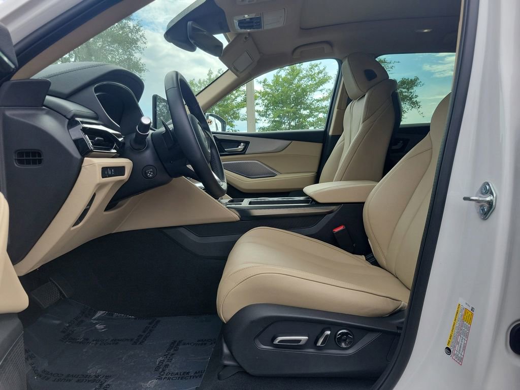 Certified 2025 Acura MDX SH-AWD image 17