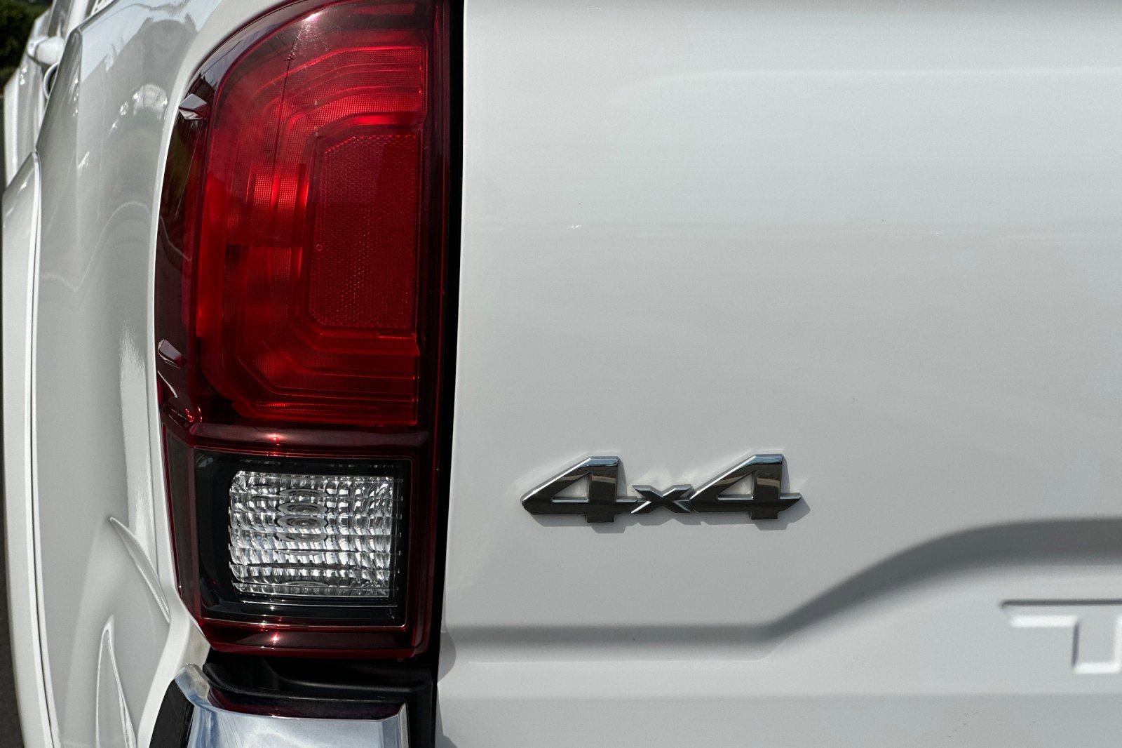 Used 2019 Toyota Tacoma SR5 image 30
