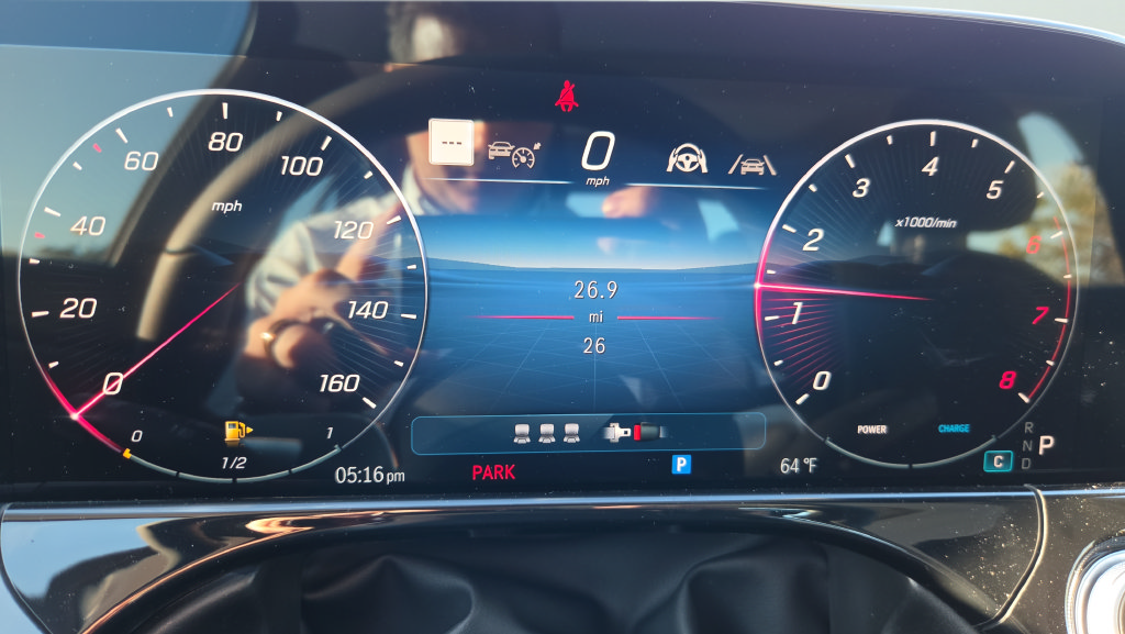 New 2026 Mercedes-Benz E 450 4MATIC Sedan image 12