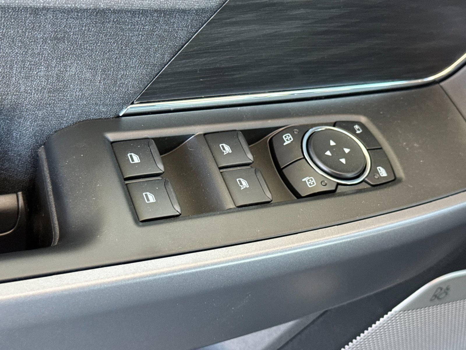 New 2026 Ford F150 Lariat w/ Equipment Group 501A Mid image 11