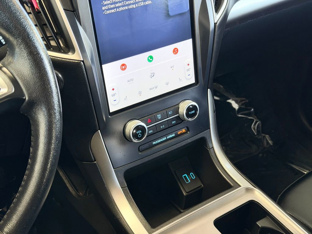 Used 2023 Ford Edge SEL image 19