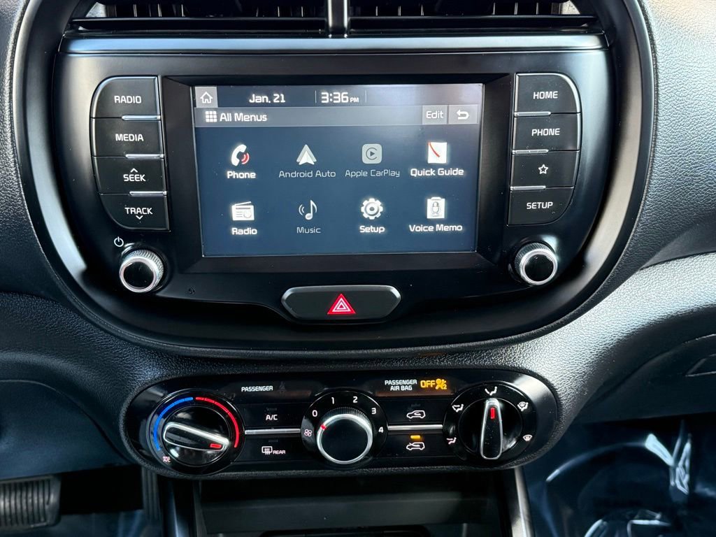 Used 2020 Kia Soul LX FWD image 29