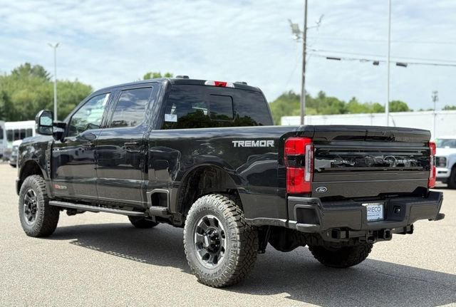 New 2026 Ford F350 Platinum w/ Tremor Off-Road Package AWD/4WD image 11