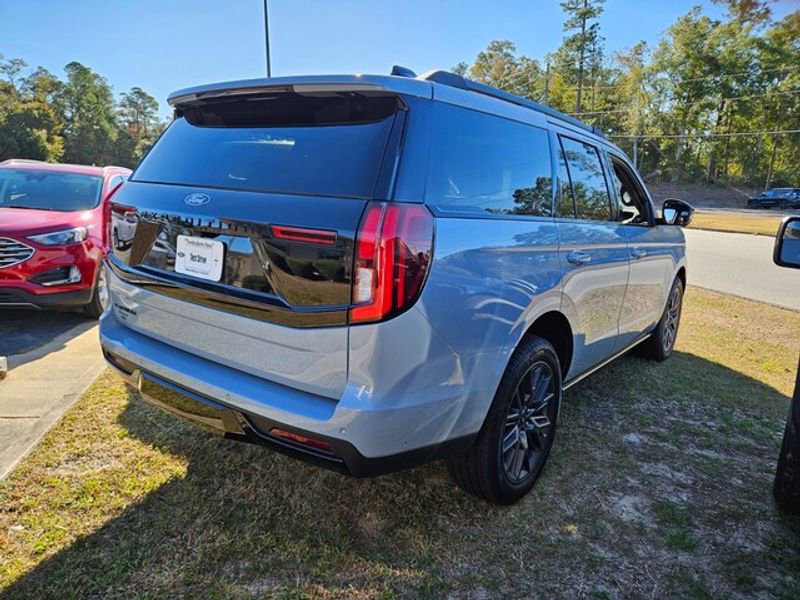 New 2025 Ford Expedition Platinum w/ Stealth Performance Package image 14