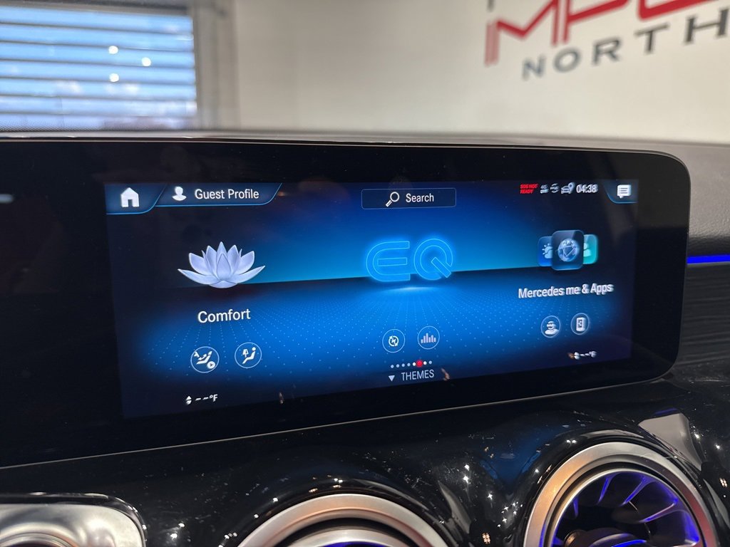 Used 2023 Mercedes-Benz EQB 300 4MATIC w/ Exclusive Package image 21