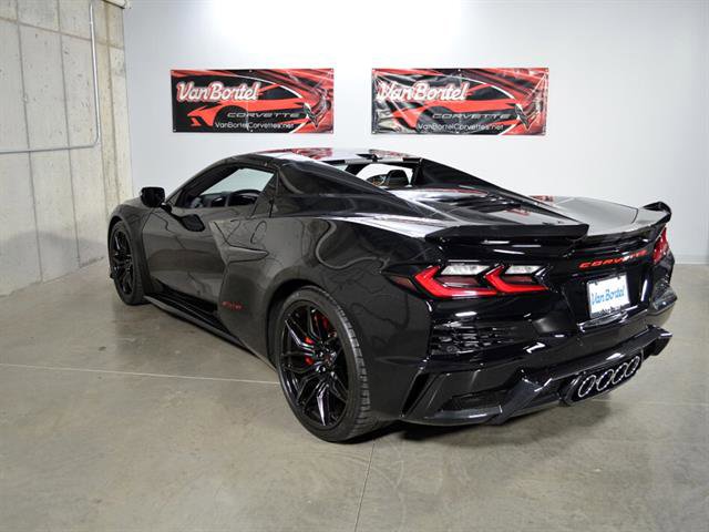 Used 2023 Chevrolet Corvette Z06 w/ Battery Protection Package image 6