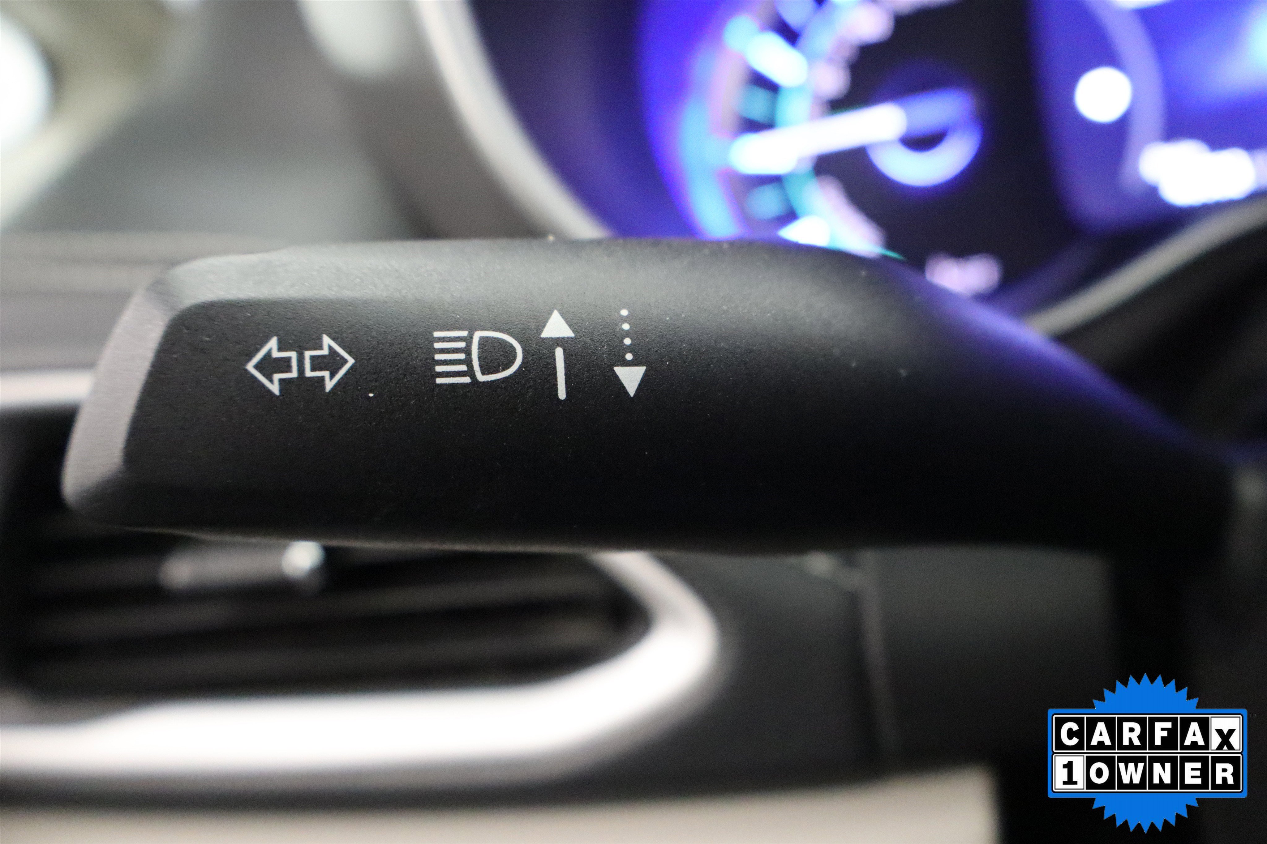 Used 2024 Chrysler Pacifica Select image 39