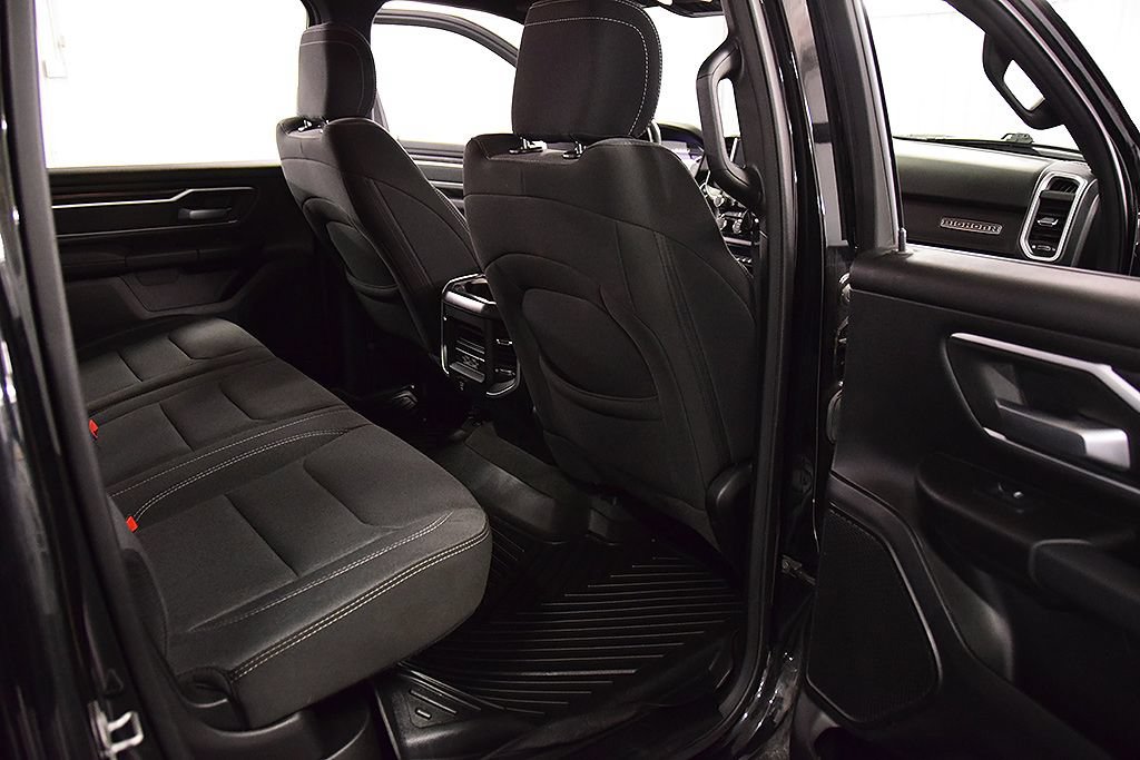 Used 2022 RAM 1500 Big Horn AWD/4WD image 31