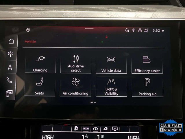 Used 2023 Audi e-tron Premium Plus image 50