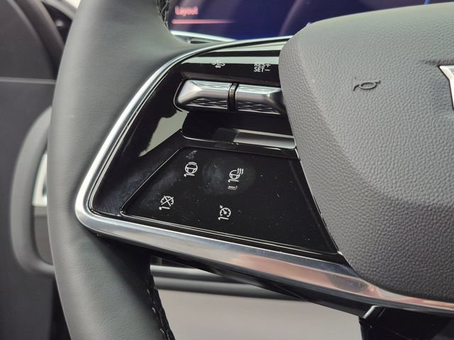 New 2026 Cadillac Lyriq Luxury w/ LPO, Floor Liner Package AWD/4WD image 11