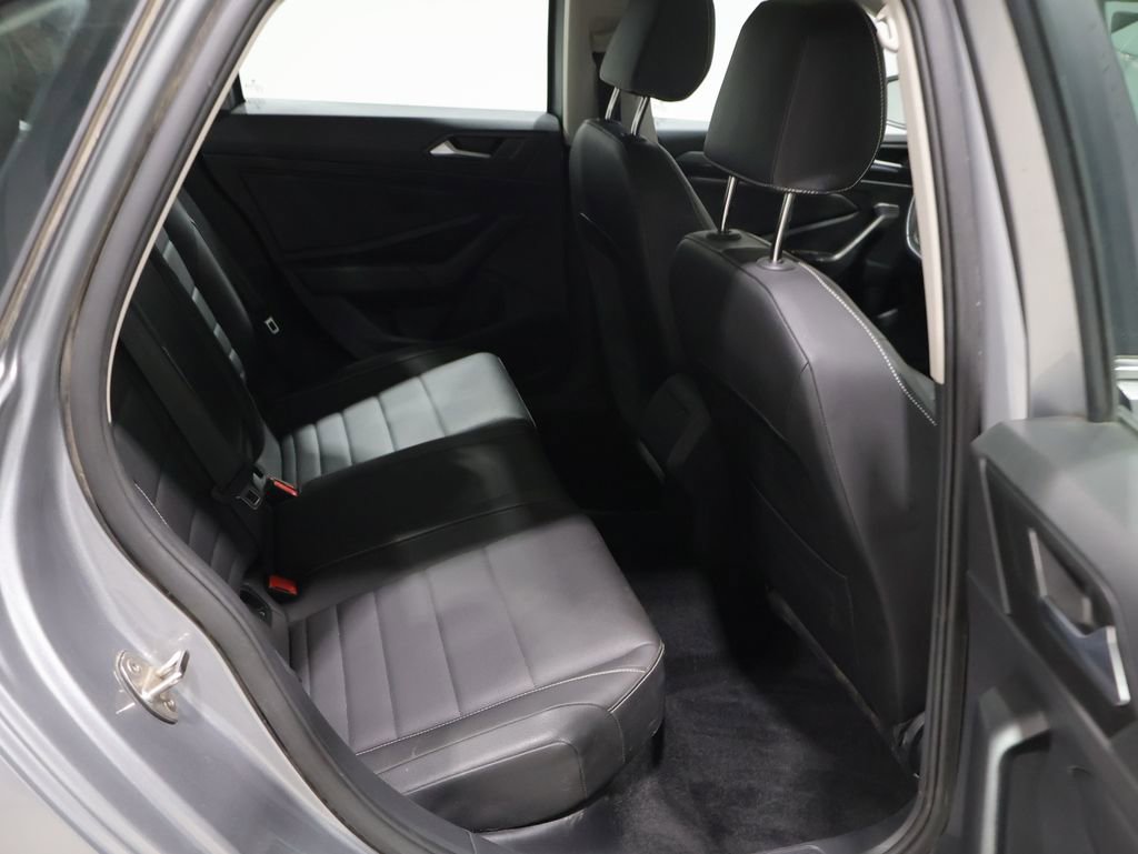 Used 2024 Volkswagen Jetta SE FWD image 20