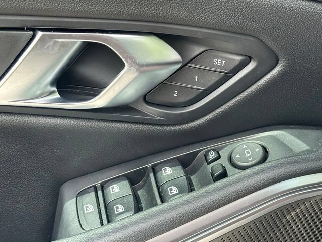 Used 2024 BMW 330i xDrive Sedan w/ Premium Package AWD/4WD image 30