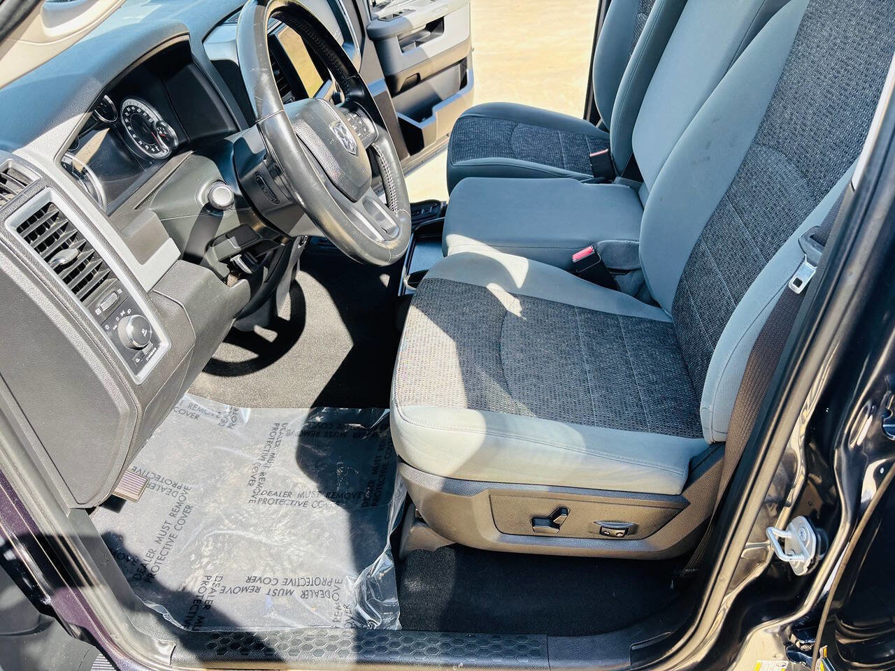 Used 2018 RAM 1500 Lone Star image 15