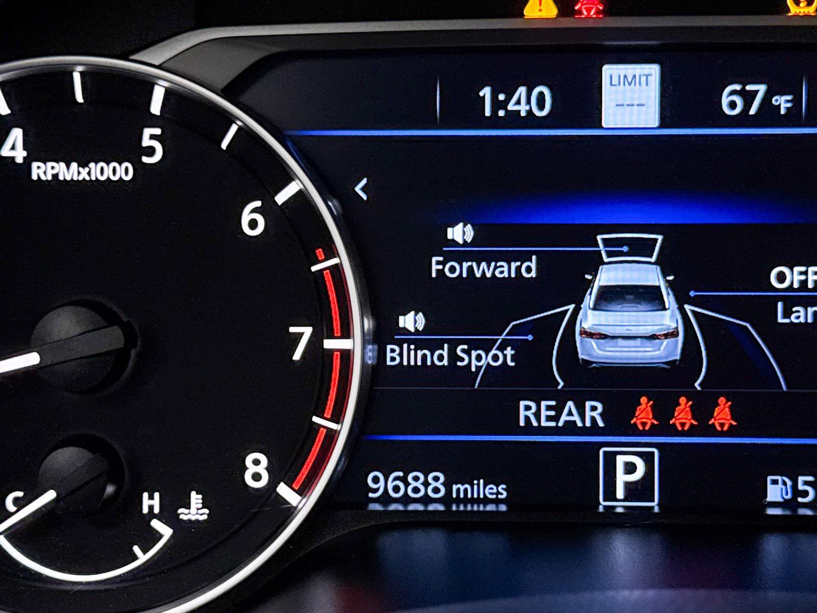 Used 2024 Nissan Altima 2.5 SV w/ SV Premium Package image 37