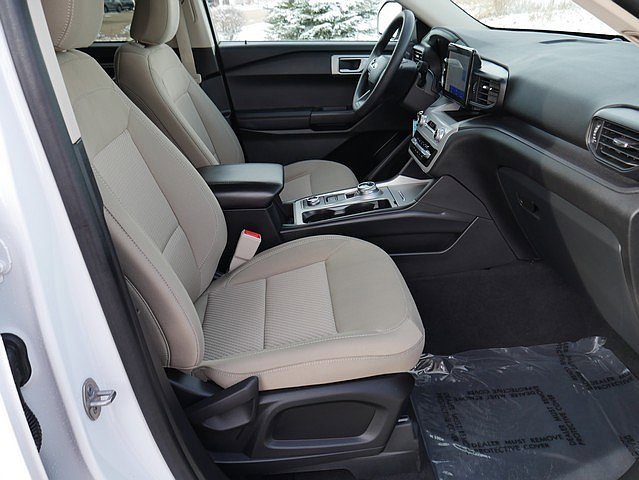 Used 2023 Ford Explorer AWD image 52