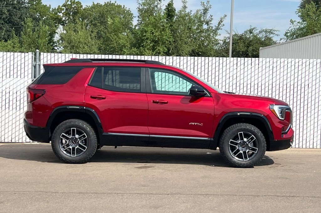 New 2026 GMC Terrain AT4 AWD/4WD image 3