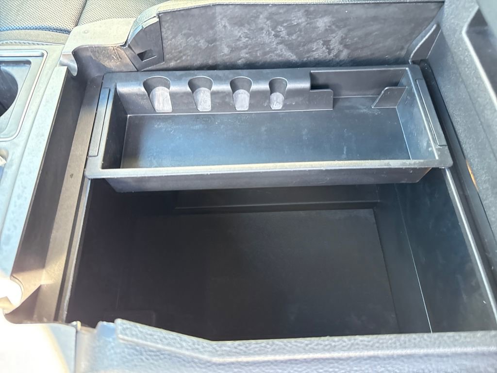 Used 2018 Ford F150 Raptor w/ Equipment Group 802A Luxury image 20