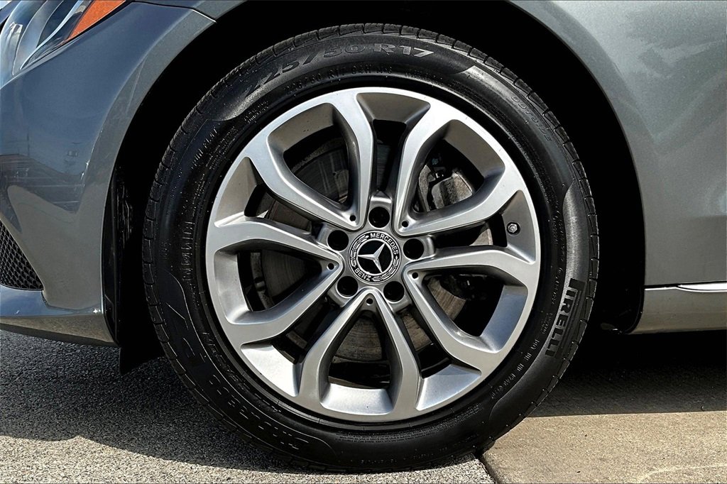 Used 2017 Mercedes-Benz C 300 4MATIC Sedan image 10