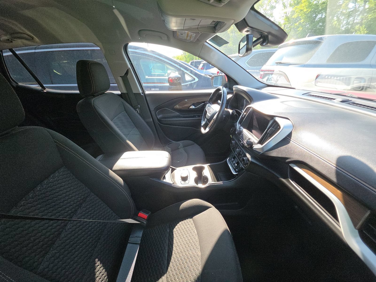 Used 2019 GMC Terrain SLE w/ Driver Convenience Package FWD image 11
