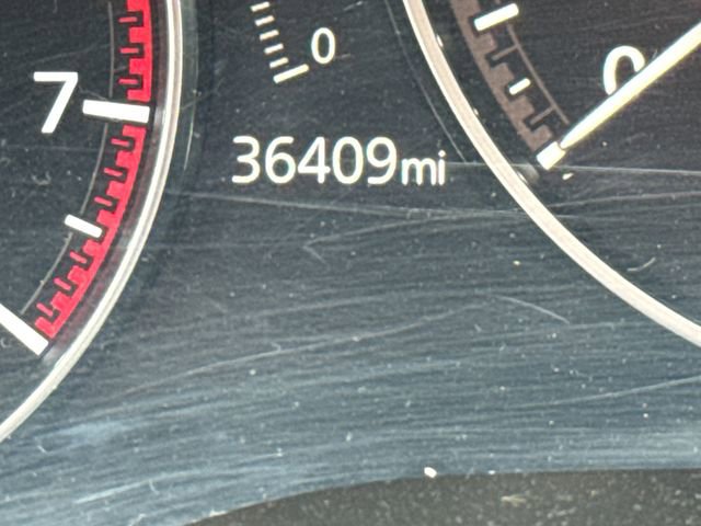 Used 2022 MAZDA MAZDA3 s AWD/4WD image 25