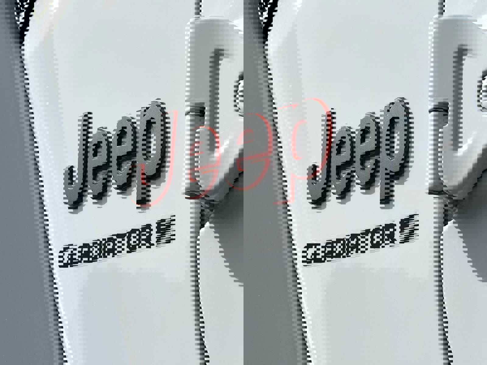 New 2026 Jeep Gladiator Mojave image 15