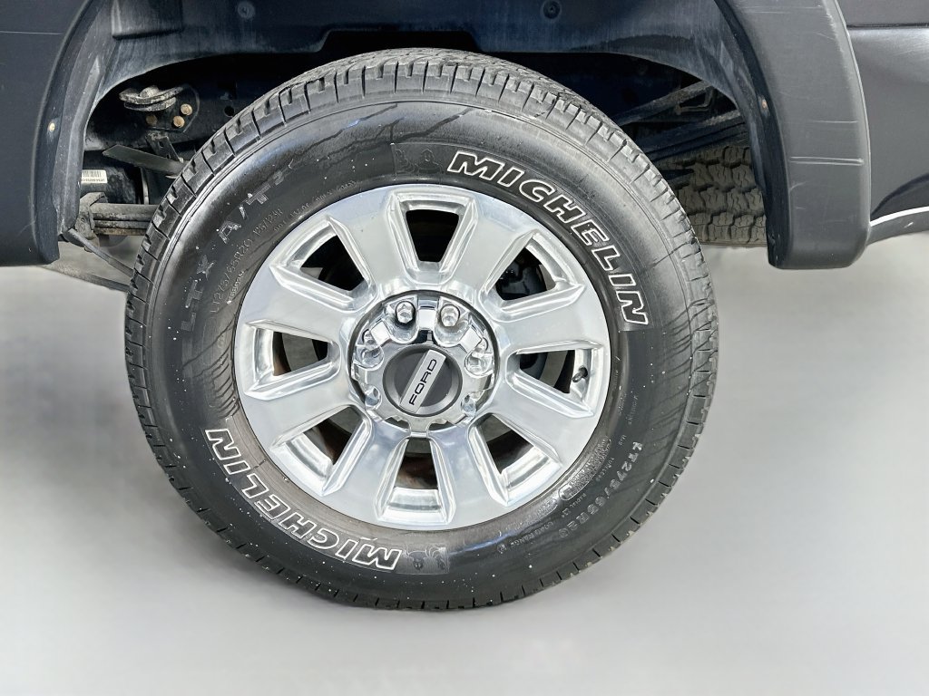 Used 2020 Ford F350 Platinum AWD/4WD image 34