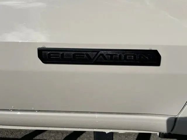 New 2026 GMC Canyon Elevation w/ LPO, Black Badging Package image 10