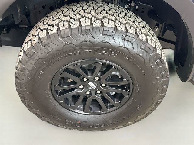 Used 2025 Ford F150 Raptor image 33